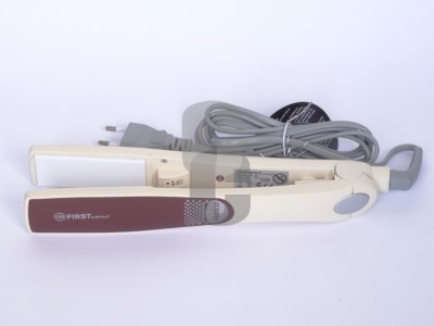 Преса за коса КЕРАМИЧНА SP1101                                                                                                                                                                                                                                                                              